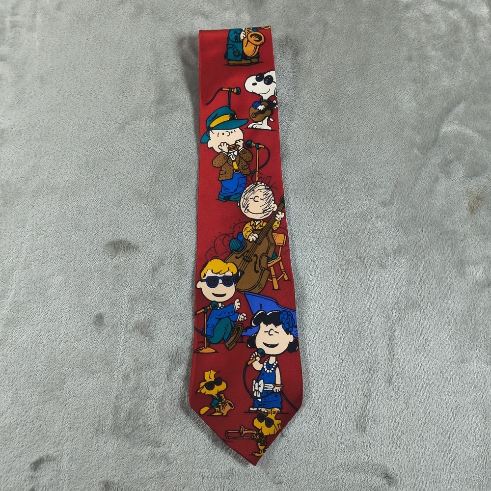 Vintage Peanuts Tie Mens 56.5x4 Red Music Charlie Brown Snoopy Joe Cool 60s Silk